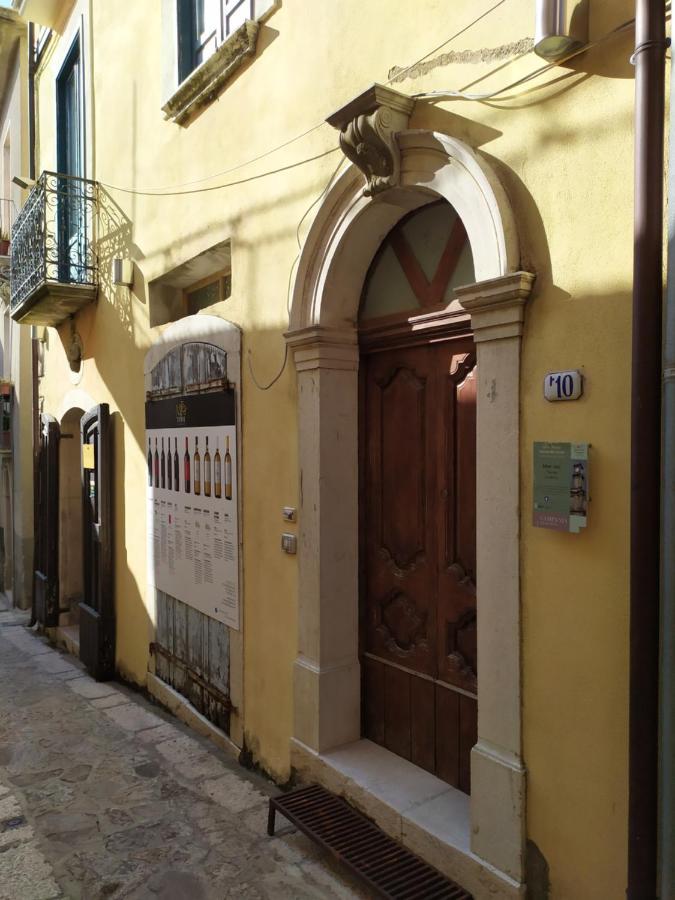 Stanze Don Gesualdo Alloggio Turistico Taurasi Exterior photo